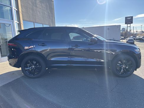 Used 2026 Jaguar F-PACE R-Dynamic S image 9