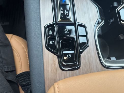 Used 2025 Lexus RX 350 Premium image 27