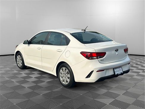 Used 2021 Kia Rio S FWD image 3