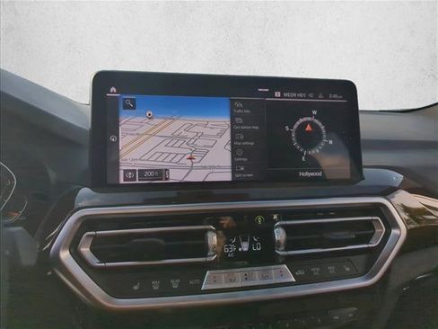 Used 2024 BMW X3 xDrive30i w/ Premium Package image 7
