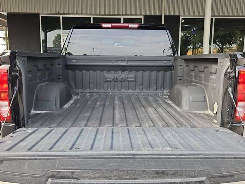 Certified 2024 GMC Sierra 1500 Elevation w/ LPO, Elevation Black Package AWD/4WD image 25
