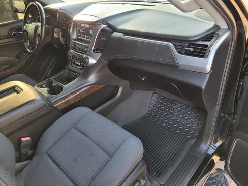 Used 2019 Chevrolet Tahoe LS w/ Enhanced Driver Alert Package AWD/4WD image 9