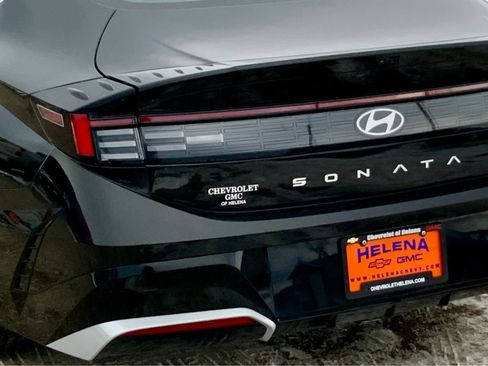 Used 2024 Hyundai Sonata SEL image 16