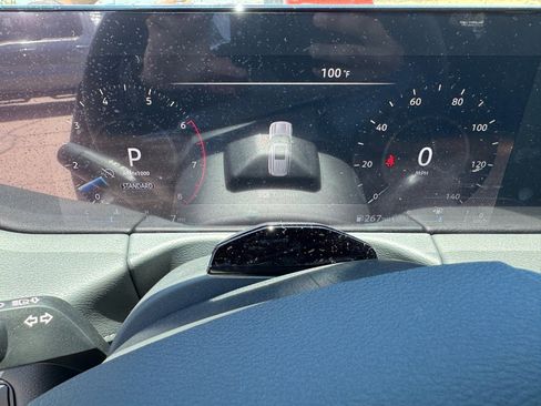 New 2025 Nissan Armada SL w/ Captain's Chari Seat Package image 19