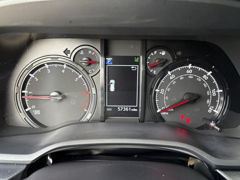 Used 2024 Toyota 4Runner SR5 RWD image 29