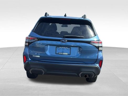 Used 2025 Subaru Forester Limited AWD/4WD image 6