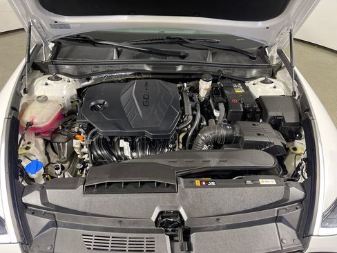 Used 2023 Hyundai Sonata SEL FWD image 9