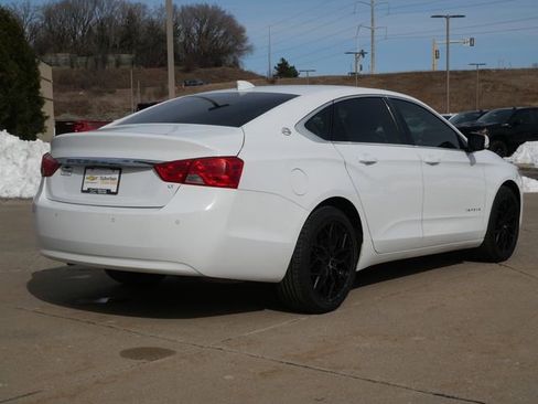 Used 2015 Chevrolet Impala LT w/ Convenience Package image 7