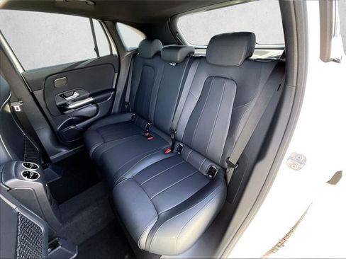 New 2026 Mercedes-Benz GLA 250 image 12