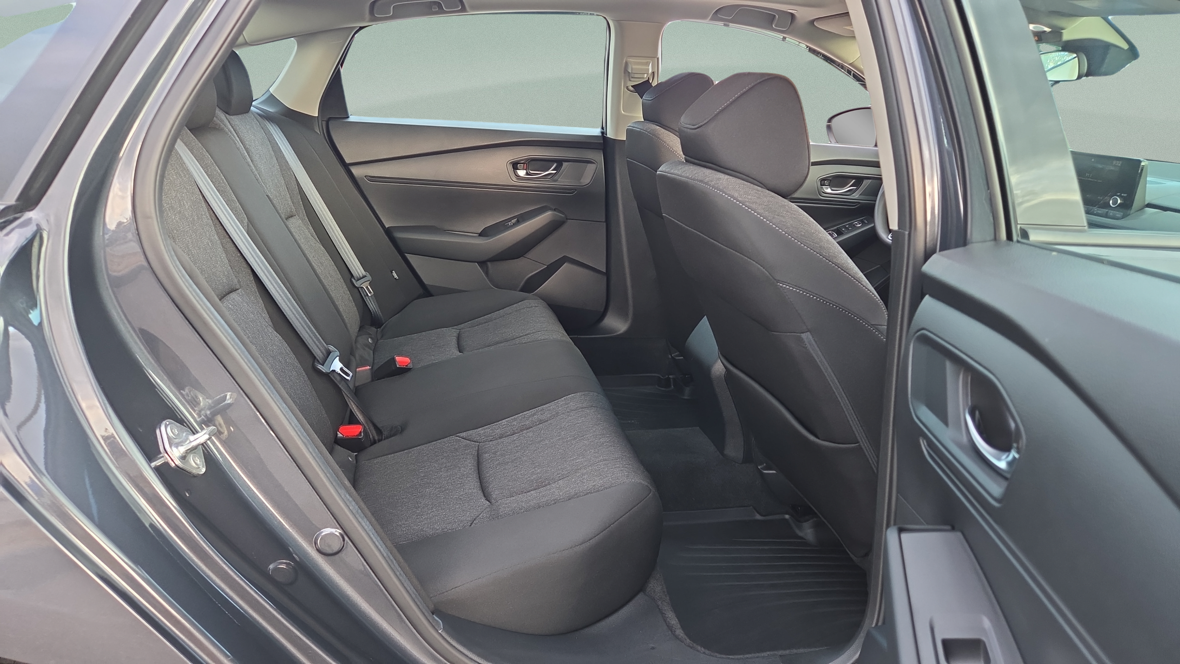 Used 2023 Honda Accord EX image 17