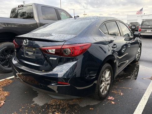 Used 2014 MAZDA MAZDA3 i Grand Touring image 6