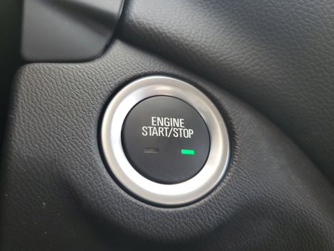 Used 2023 Chevrolet Equinox LT image 26