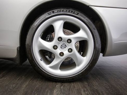 Used 2001 Porsche 911 2dr Carrera Coupe Tiptronic image 40