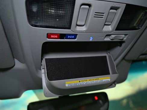 Used 2018 Subaru Outback 2.5i Limited image 52