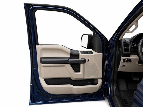 Used 2018 Ford F150 XL w/ Equipment Group 101A Mid AWD/4WD image 28