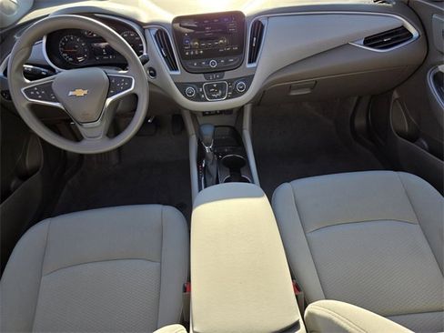 Used 2025 Chevrolet Malibu LS w/ Driver Confidence Package image 13