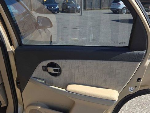 Used 2006 Chevrolet Equinox LS image 36