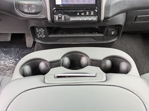 New 2026 RAM 2500 Warlock AWD/4WD image 18