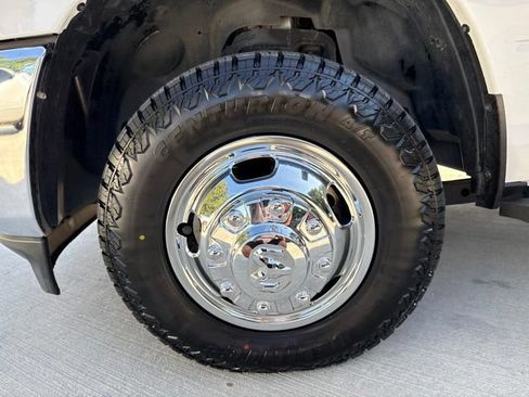 Used 2021 RAM 3500 Tradesman w/ Chrome Appearance Group AWD/4WD image 89