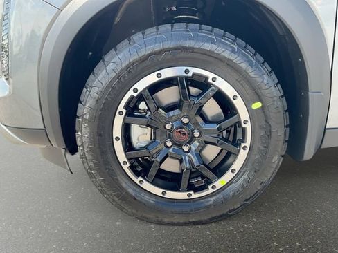 New 2026 Nissan Pathfinder Rock Creek w/ Rock Creek Premium Package AWD/4WD image 10
