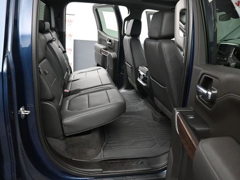 Used 2022 GMC Sierra 1500 SLT w/ SLT Convenience Package image 23