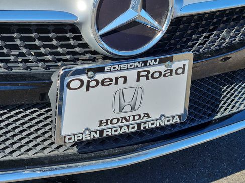 Used 2022 Mercedes-Benz CLA 250 4MATIC w/ Premium Package Lite image 31