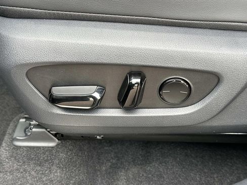 New 2026 Lexus TX 350 AWD image 18