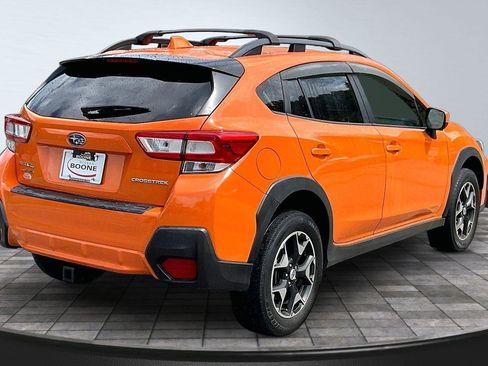 Used 2018 Subaru Crosstrek 2.0i Premium w/ Moonroof Package AWD/4WD image 12