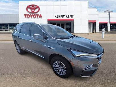 Used 2025 Buick Enclave Preferred w/ Power Package