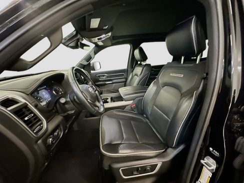 Used 2023 RAM 1500 Laramie image 13