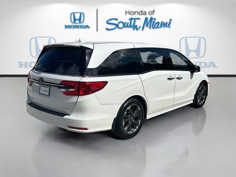 Certified 2023 Honda Odyssey Elite image 7