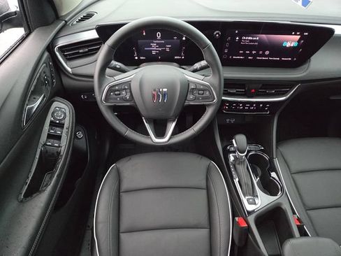 Used 2026 Buick Encore GX Avenir w/ Avenir Technology Package AWD/4WD image 25