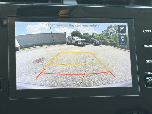 Used 2022 Hyundai Tucson SEL FWD image 32