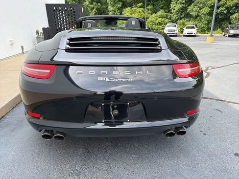 Used 2016 Porsche 911 Carrera Black Edition RWD image 5