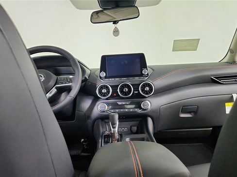 New 2025 Nissan Sentra SR w/ SR Premium Package image 21