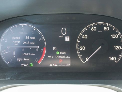 Used 2025 Honda HR-V LX image 24