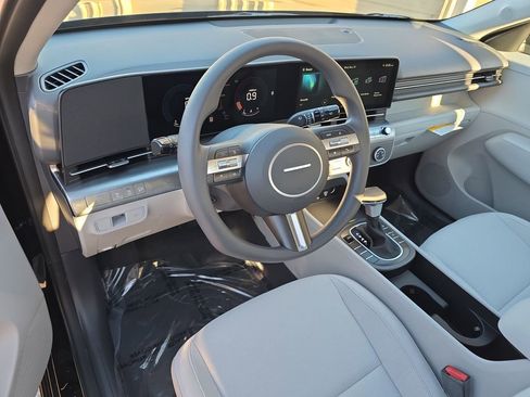 New 2026 Hyundai Kona SE image 23