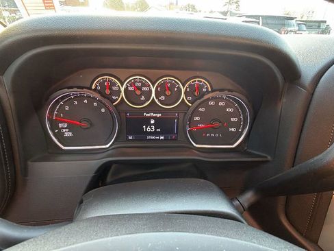 Certified 2021 Chevrolet Silverado 1500 RST image 25