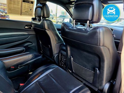 Used 2019 Dodge Durango R/T w/ Technology Group image 18