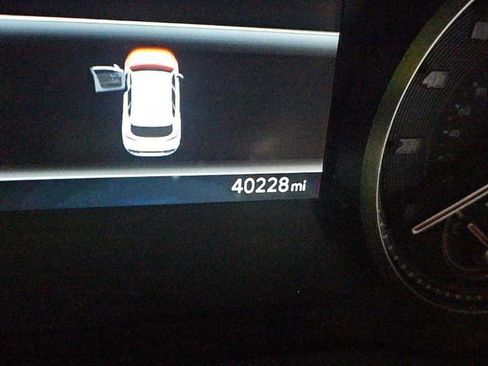 Used 2023 Hyundai Santa Fe SEL image 16