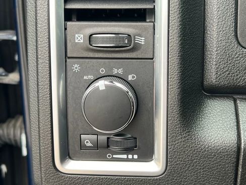 Used 2024 RAM 1500 Classic Warlock w/ Electronics Group AWD/4WD image 20