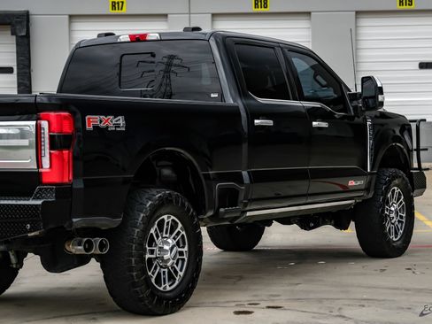Used 2024 Ford F250 Limited w/ FX4 Off-Road Package AWD/4WD image 20