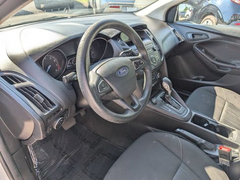 Used 2018 Ford Focus S FWD image 13