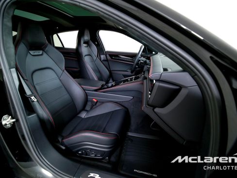 Used 2026 Porsche Panamera GTS image 27