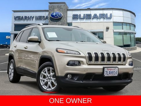 Used 2015 Jeep Cherokee Latitude w/ Comfort/Convenience Group FWD image 1