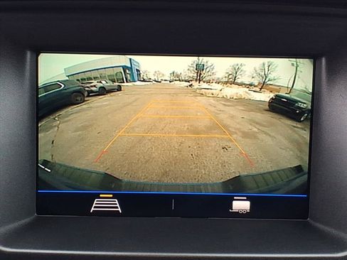 Certified 2022 Chevrolet Colorado W/T w/ Custom Special Edition image 17