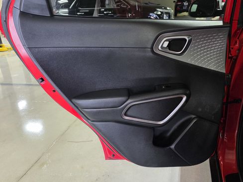 Used 2023 Kia Soul LX w/ Option Group 015 image 14