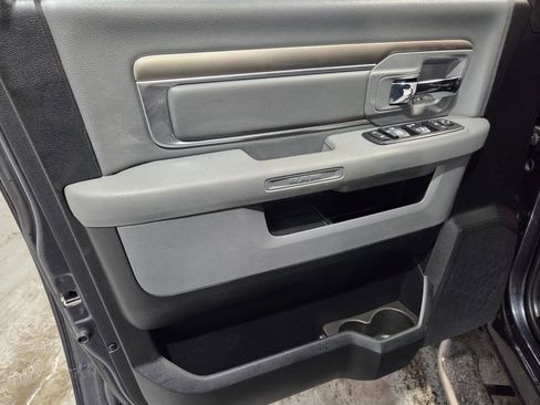 Used 2018 RAM 1500 Big Horn image 9