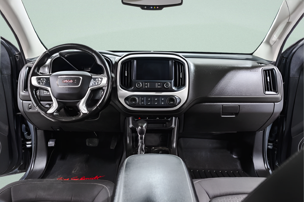 Used 2022 GMC Canyon Elevation w/ Trailering Package AWD/4WD image 9