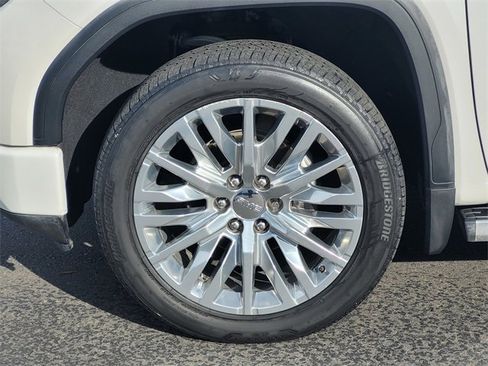 Used 2019 GMC Sierra 1500 Denali w/ Denali Ultimate Package image 10